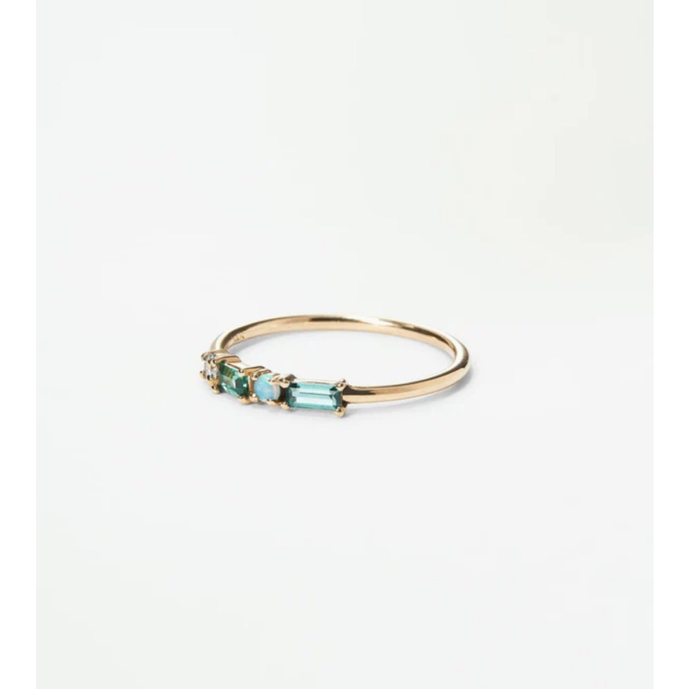 Wwake brand ring